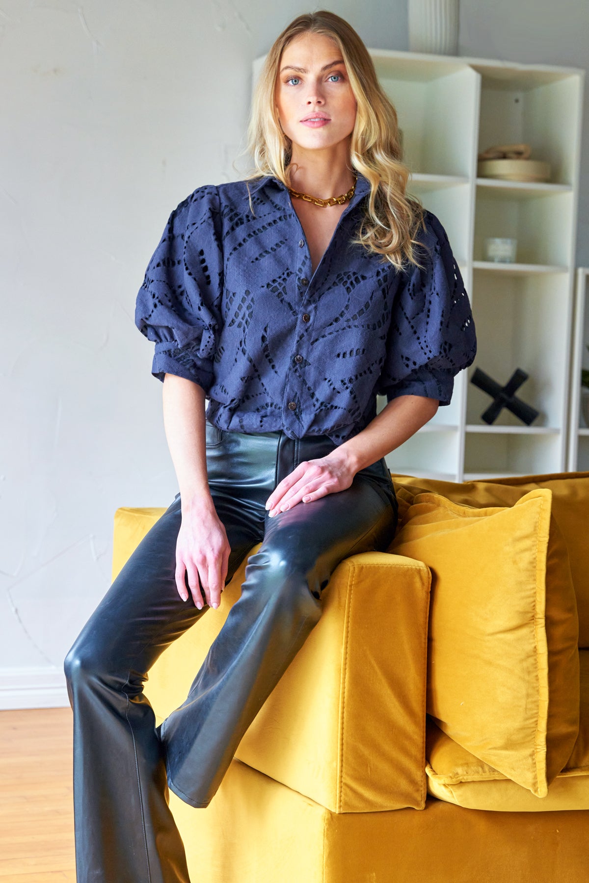 Bomba | Twist-Hem Puff Sleeve Chunky Lace Poplin Shirt, Navy