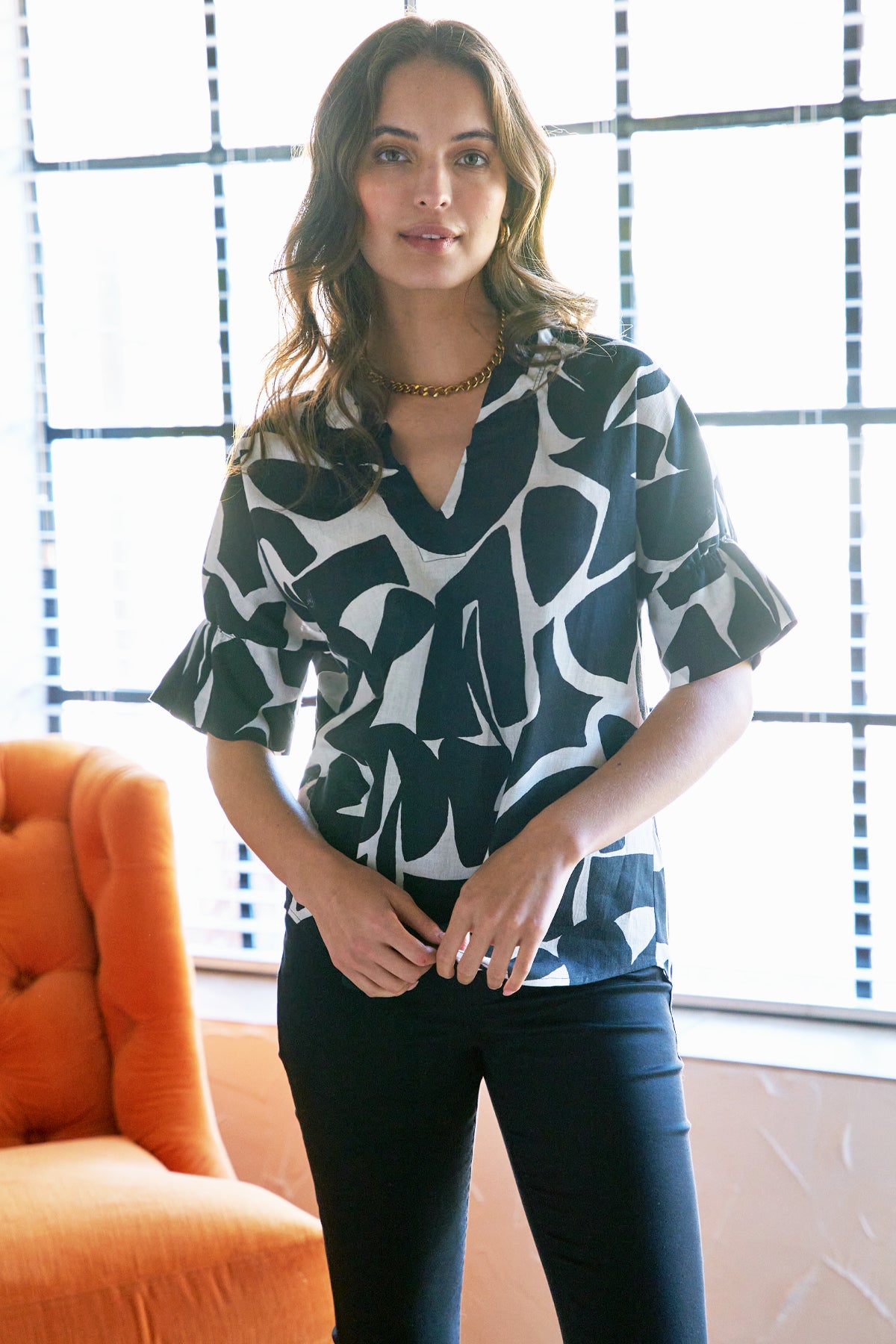Crosby Ruffle-Sleeve Popover Shirt, Black/Natural Puzzle Print