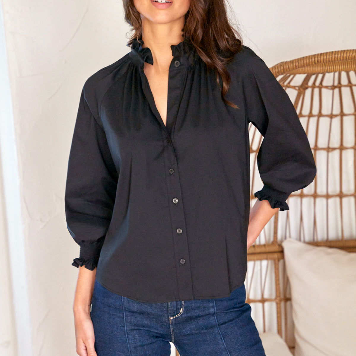 Fiona_Shirt_Black_Silky_Poplin 