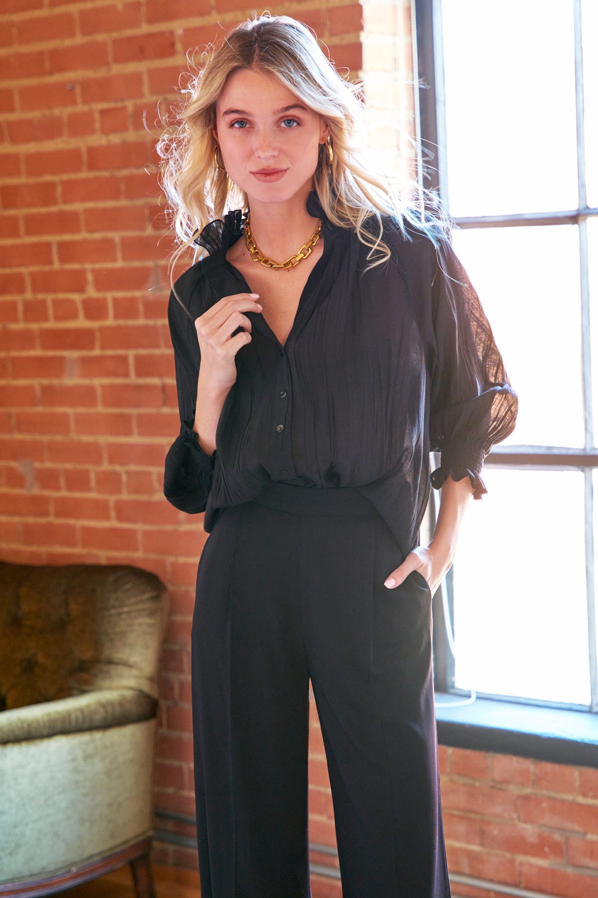 Fiona Shirt in Black Vertical Crush